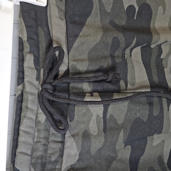 Camo jogger sweatpants - Picture 2 of 6